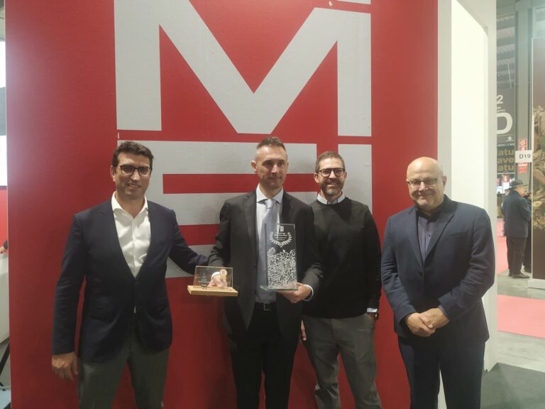 Digital Juice System awarded in the category "Technology Innovation Award" on "Lucio Mastroberardino" SIMEI 2022 Ceremony